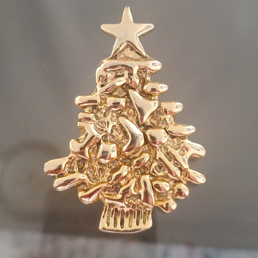 Christmas Tree Bright Goldtone   Brooch Enhancer Pin